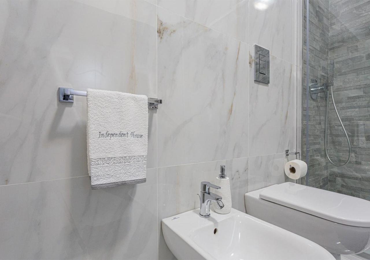 Independent House 51 Apartment Napoli Ngoại thất bức ảnh